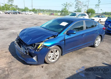 2019 Hyundai Elantra Value Edition z USA, uszkodzony, nr VIN 5NPD84LFXKH465795